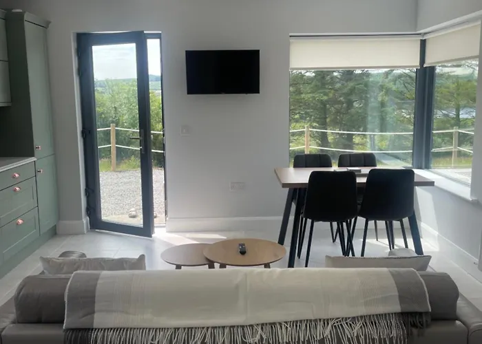 Lakeside לינה וארוחת בוקר Kilfenora